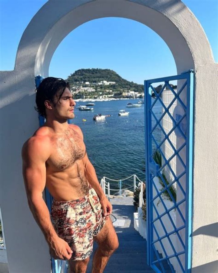 
Logan Kelbaugh Height, Weight, Net Worth, Age, Wiki, Who, Instagram, Biography 
