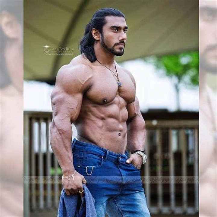 Mamik Singh Height, Weight, Net Worth, Age, Birthday, Wikipedia, Who, Instagram, Biography